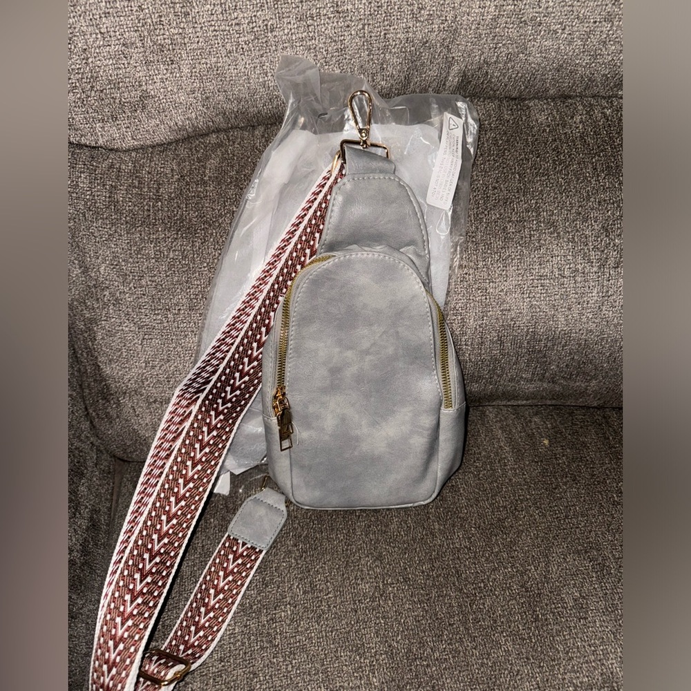 Vintage Style Sling Bag With Lock, Guitar Strap Crossbody Bag